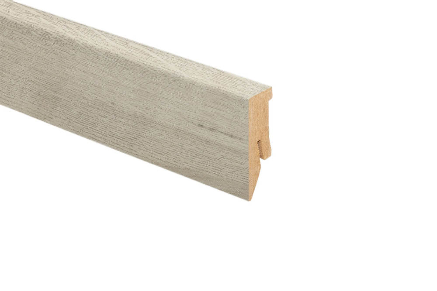 Sockelleiste Kastanie FAGALES folienummantelt 2600 x 50 x 18 mm - Kaindl
