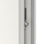 Detail Schließer von Kunststoff Nebeneingangstür F002 Comfort mit Glasausschnitt