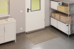 Milieubild Garage mit Metallregal, Schrank und Aluprofilmatte ROYAL Rips T12PP sand - Entrada