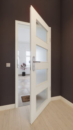 Front-Milieuansicht von GARANT Wohnungseingangstür U11026SD Kristallweiß GHK08 mit Lichtausschnitt LA-11