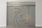 Frontansicht 2 von Cristall Motiv klar 2-flg. Glasschiebetür mit zwei festen Seitenteilen und Oberlicht DORMA MUTO Variante 2 - Erkelenz