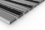 Schräge Detailansicht von Aluprofilmatte KLASSIK Safe R02V grau / Brush BL01 schwarz - Entrada