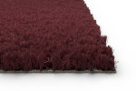 Schräge Detailansicht von Kokosmatte bordeaux 060 200 cm - Entrada