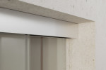 Detailansicht von Curves Motiv klar Glasschiebetür mit festem Seitenteil Sigma Flexible Variante 1 - Erkelenz