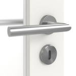 Detailansicht der Oberfläche von HUGA Innentür Smart 1 Weißlack Concept mit Lichtausschnitt Schlossseite