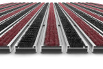 Detailansicht frontal von Aluprofilmatte KLASSIK Rips T09PP rot / Brush BL01 schwarz - Entrada