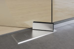 Bodentürschließer von Bergamo Motiv matt 2-flg. Glaspendeltür mit zwei festen Seitenteilen DORMA Mundus BTS Variante 6 - Erkelenz