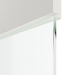 Detailansicht des Lichtausschnitts von HUGA Innentür Smart 2 Weißlack Concept mit Lichtausschnitt quer mit bündiger Lisene Accura 80-7