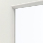 Detailansicht des Lichtausschnitts von GARANT Schallschutztür Weiß Struktur Premium CePaL mit Lichtausschnitt LA-DIN