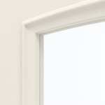 Detailansicht des Lichtausschnitts von GARANT Doppelflügeltür Amrum Weißlack mit Lichtausschnitt ASL2 Sprosse SP1 mit Zarge