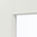 Detailansicht des Lichtausschnitts von GARANT Doppelflügeltür Corona 832 Weiß Struktur Premium CePaL mit Lichtausschnitt LA-4 mittig mit Zarge