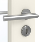 Detailansicht der Oberfläche von GARANT Zimmertür Aura 834 Weißlack mit Lichtausschnitt LA-4 schlossseitig