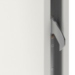 Detail Schließer von Stahl-Aluminium Nebeneingangstür ARTEMIDA S68 ZL ARCTIC ohne Glasausschnitt