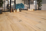 Ansicht Wohnbereich von Eiche sand strukturiert 1-Stab Extreme Laminat - Wiparquet