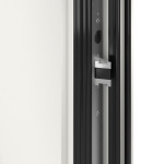 Kneer Haustür Alu AT72 1AF 208 RAL 9016-RAL 9016 Detail Schließer