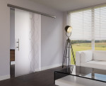 Milieu mit Modell 3022 Ganzglas Schiebetür - Lienbacher Glas