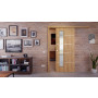 Front-Milieuansicht der vor der Wand laufenden CLASSEN Schiebetür 4.12 Hickory Eiche CPL mit Lichtausschnitt