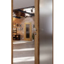 CloseUp-Milieuansicht von CLASSEN Innentür 4.3 Hickory Eiche CPL mit Lichtausschnitt