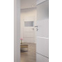 CloseUp-Milieuansicht von HÖRMANN Innentür Pure 2 Eiche Weiß Duradecor DesignLine mit Lichtausschnitt quer mit bündiger Lisene Plain 80-7