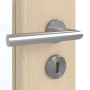 Detailansicht der Oberfläche von GARANT Zimmertür Authentic Sand CPL mit Lichtausschnitt LA-2 Sprosse SP4