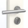 Detailansicht der Oberfläche von GARANT Zimmertür 0105-60 Pearl White CPL mit Lichtausschnitt LA-3 Sprosse SP4