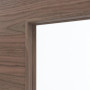 Detailansicht des Lichtausschnitts von LEBO Innentür Nussbaum Matt Cross Echtholzfurniert mit Lichtausschnitt 1 LA Vario schlossseitig