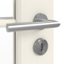 Detailansicht der Oberfläche von GARANT Zimmertür Como Weißlack mit Lichtausschnitt CKL2 Sprosse SP3