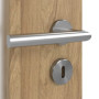 Detailansicht der Oberfläche von CLASSEN Innentür 4.9 Hickory Eiche CPL mit Lichtausschnitt