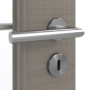 Detailansicht der Oberfläche von LEBO Innentür Cotton Like Taupe Versio mit Lichtausschnitt LA 7