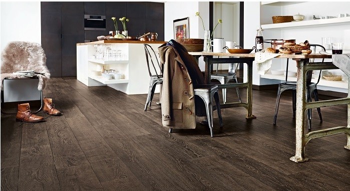 Dunkles Laminat online kaufen